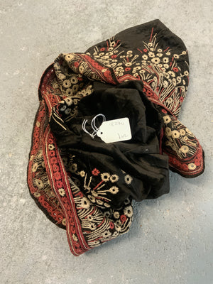 Embroidered velvet skirt