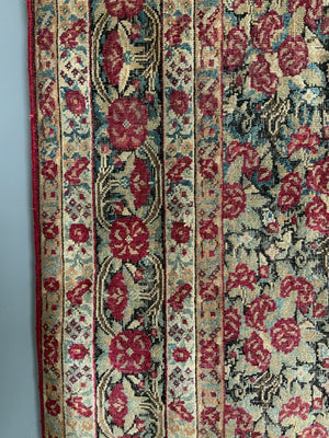 Kermani / Kirman antique rug (199 x 124cm)