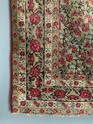 Kermani / Kirman antique rug (199 x 124cm)
