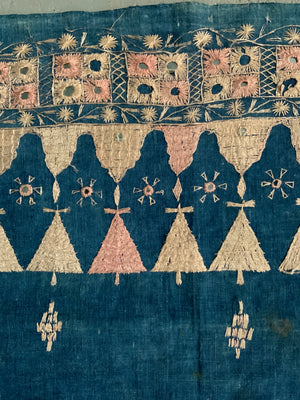 Indian Punjab Sindh antique phulkari fragment (112 x 59cm)