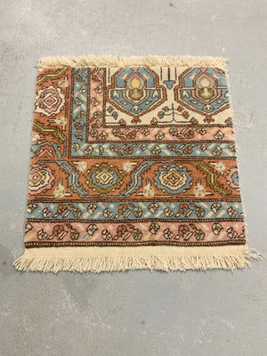 CROR Turkish sample mat in Bakshaish design (73 x  72cm)