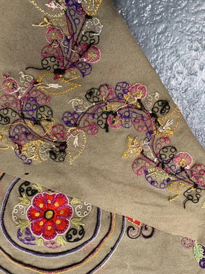 Caspian small Rasht appliqué on wool  (63 x 48cm)