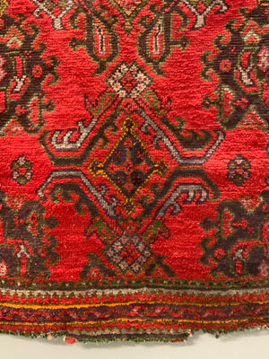 Turkish 'red Turkey' Ushak rug (205 x 127cm)