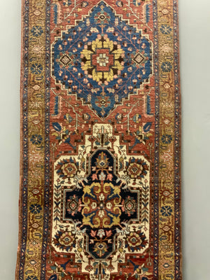 Heriz vintage runner (327 x 99cm)