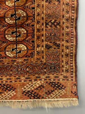 Yomut Tekke Turkmen rug (189 x 140cm)