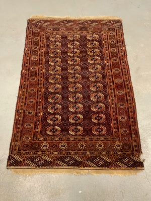 Saryk Tekke antique Turkmen rug (195 x 133cm) *AF