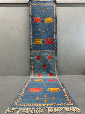 Morrocan flatweave and weft pattern kilim runner (415 x 87cm)