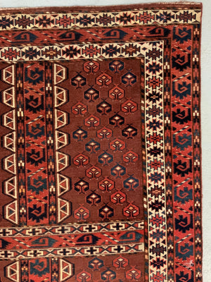 Turkmen Yomut ensi rug (173 x 117cm)