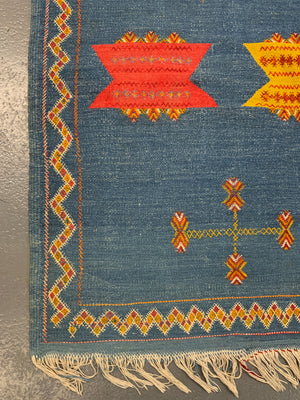 Morrocan flatweave and weft pattern kilim runner (415 x 87cm)