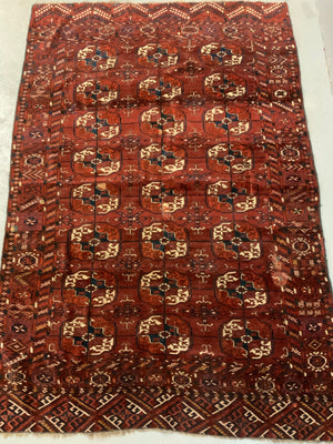 Turkmen antique Tekke rug (191 x 129cm)