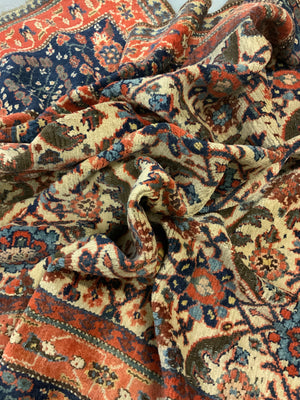 Sanandaj oversize antique kelleigh carpet (576 x 199cm)