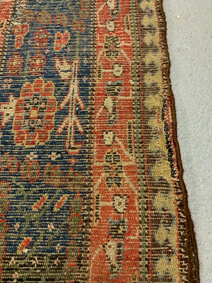 Sanandaj oversize antique kelleigh carpet (576 x 199cm)