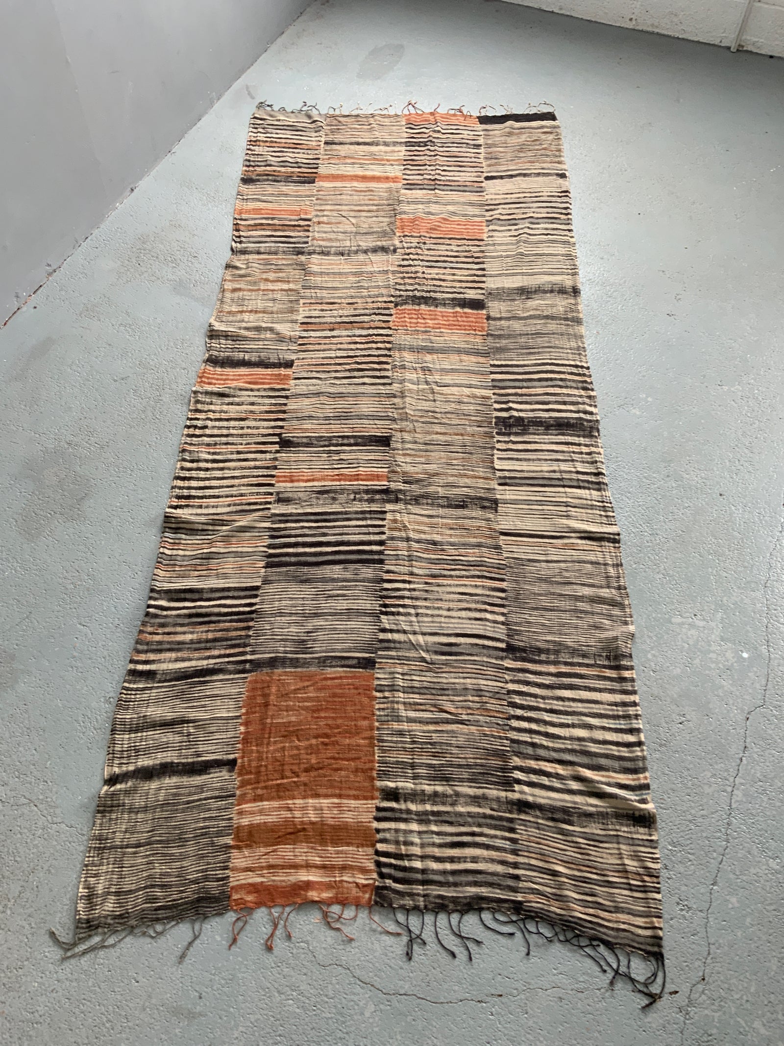 Bengali artisan muslin (239 x 96cm)