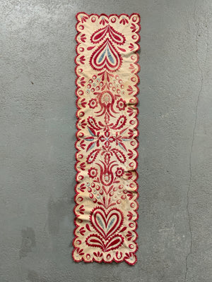 Hungarian / Carpathian embroidery (148 x 37cm) *AF