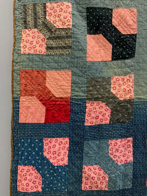 English antique fine North Country patchwork quilt (198 x 164cm)