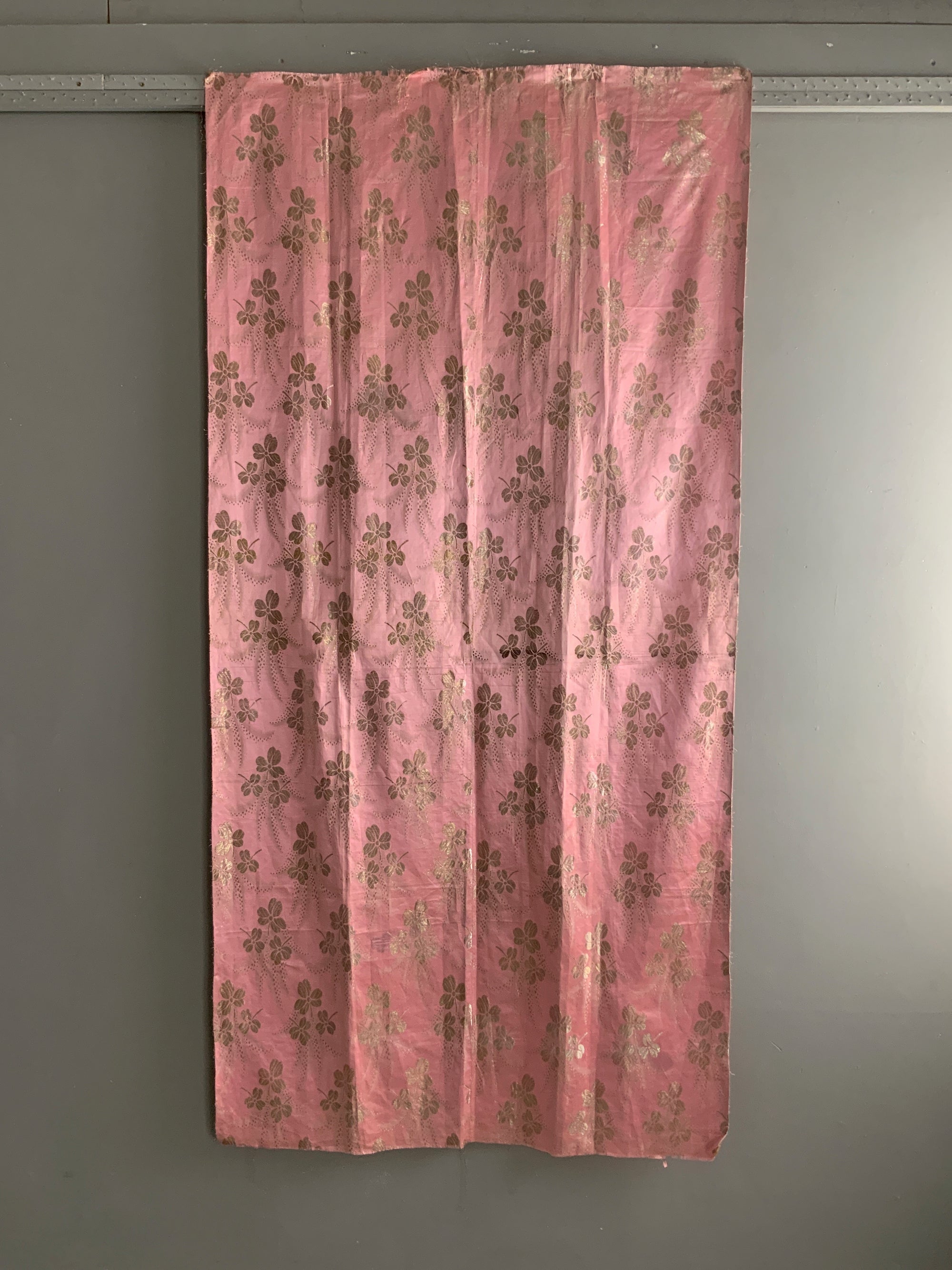 Turkish silk brocade (204 x 102cm)