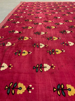 Indian Gujarat silk embroidery (144 x 194cm)