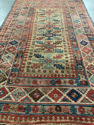 Caucasian antique Kasak rug (220 x 135cm)