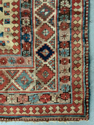 Caucasian antique Kasak rug (220 x 135cm)