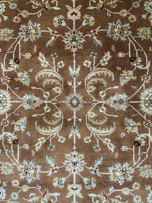 Indo-Persian rug (181 x 125cm)