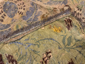 French antique brocade (117 x 76cm)