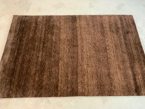 Indian gabbeh plain mottled tan rug (239 x 155cm)