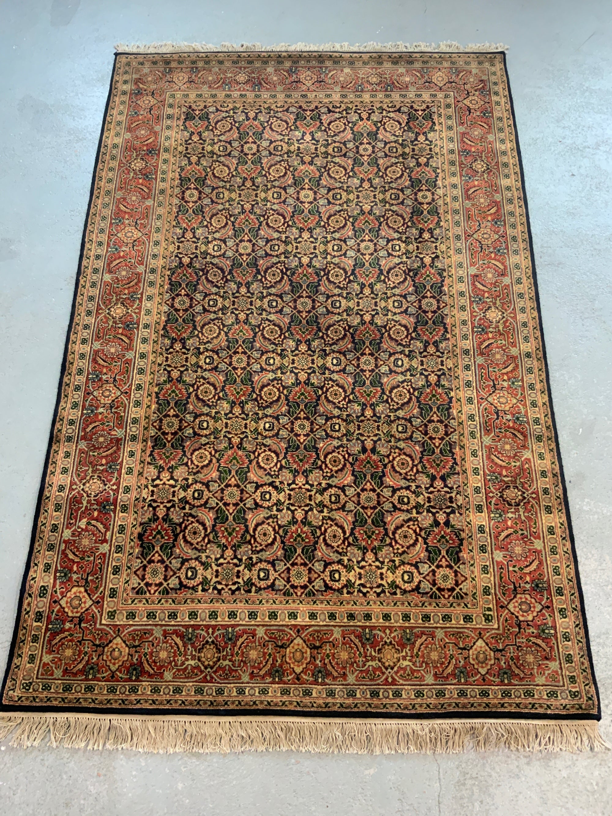 Indo-Persian Herati design rug (240 x 154cm)