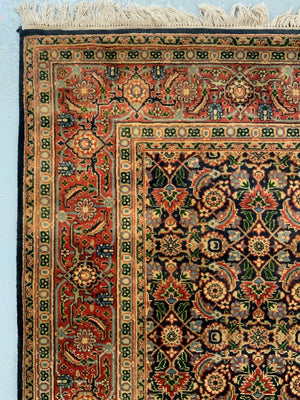 Indo-Persian Herati design rug (240 x 154cm)