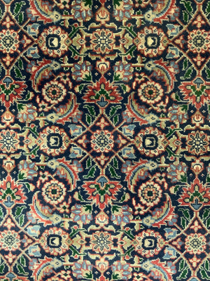 Indo-Persian Herati design rug (240 x 154cm)