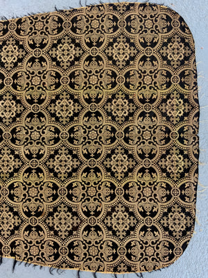 Antique gothic style chasuble silks (90 x 60cm) [2]