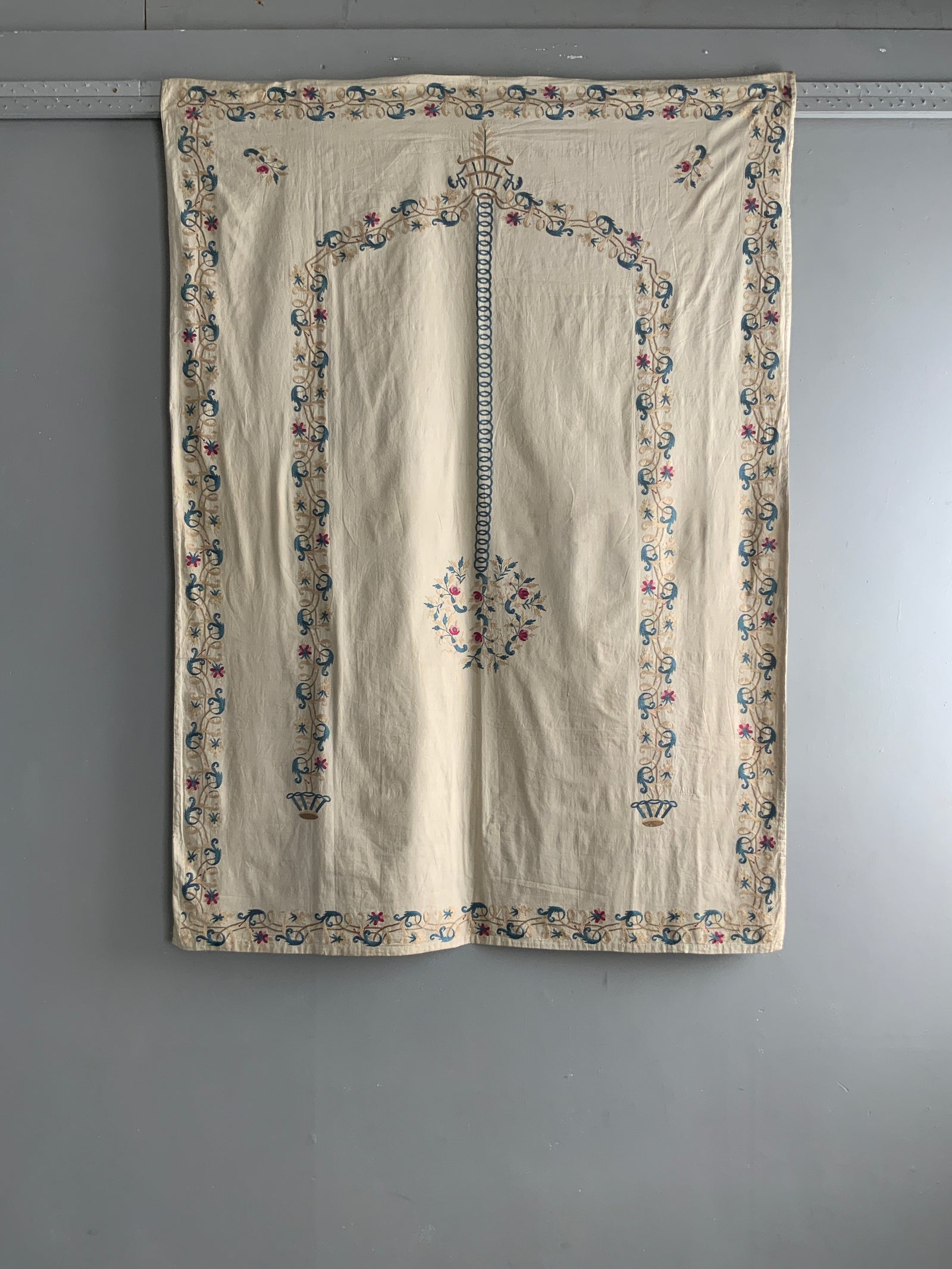 Ottoman Balkan antique embroidery (159 x 114cm)