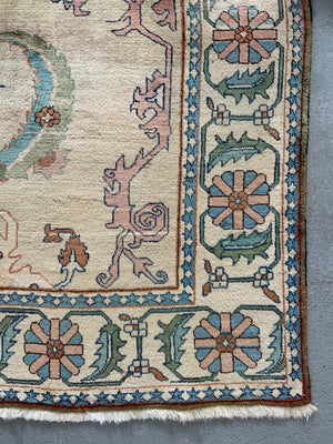 Turkish modern pale ground carpet (308 x 242cm)