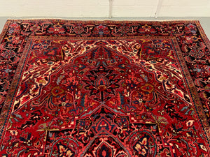 Heriz Ahar vintage medallion carpet (372 x 248cm)