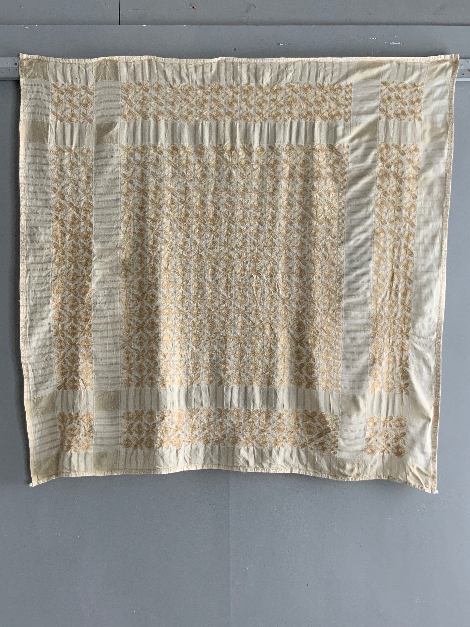 Aleppo vintage Aghabani type embroidery (115 x 120cm)