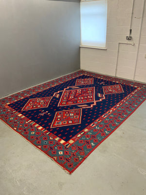 Turkish Sarkoy design large kilim carpet (355 x 276cm)