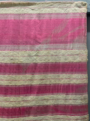 Ottoman striped silk (149 x 156cm)