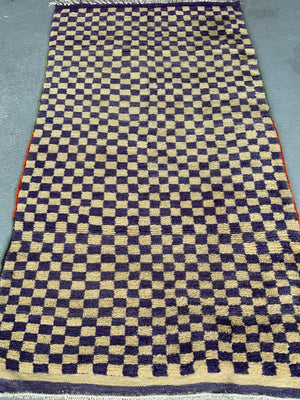 Turkish Tulu chequered rug (174 x 97cm)