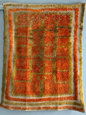 Turkish looped pile Tulu rug (144 x 117cm)