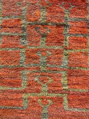 Turkish looped pile Tulu rug (144 x 117cm)