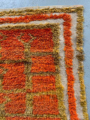 Turkish looped pile Tulu rug (144 x 117cm)