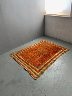 Turkish looped pile Tulu rug (144 x 117cm)