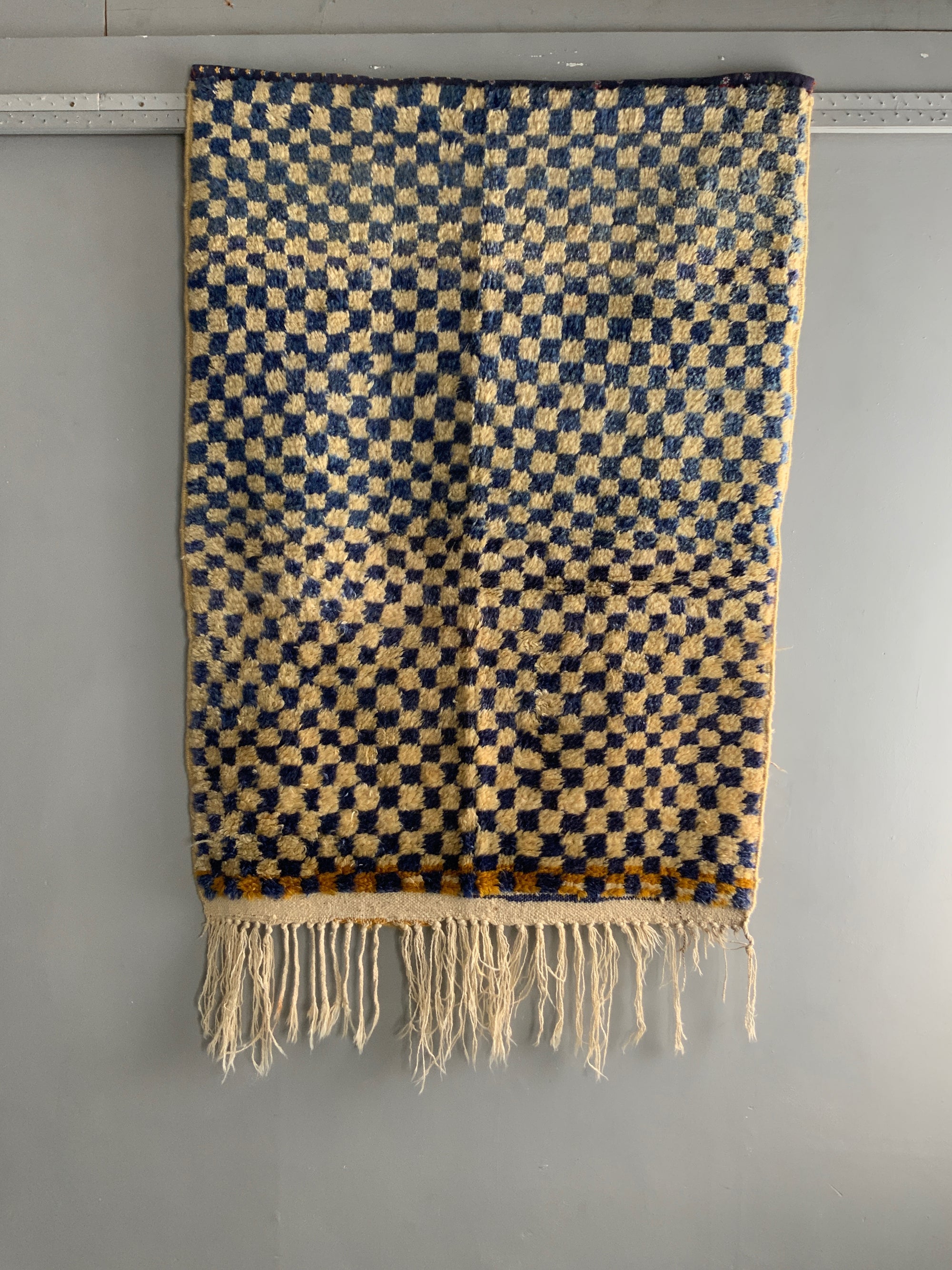 Turkish chequered Tulu rug (140 x 98cm)