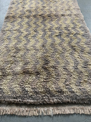 Turkish Tulu rug (179 x 80cm)