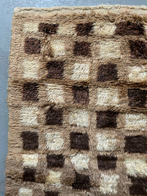 Turkish Tulu Karapinar rug (183 x 128cm)