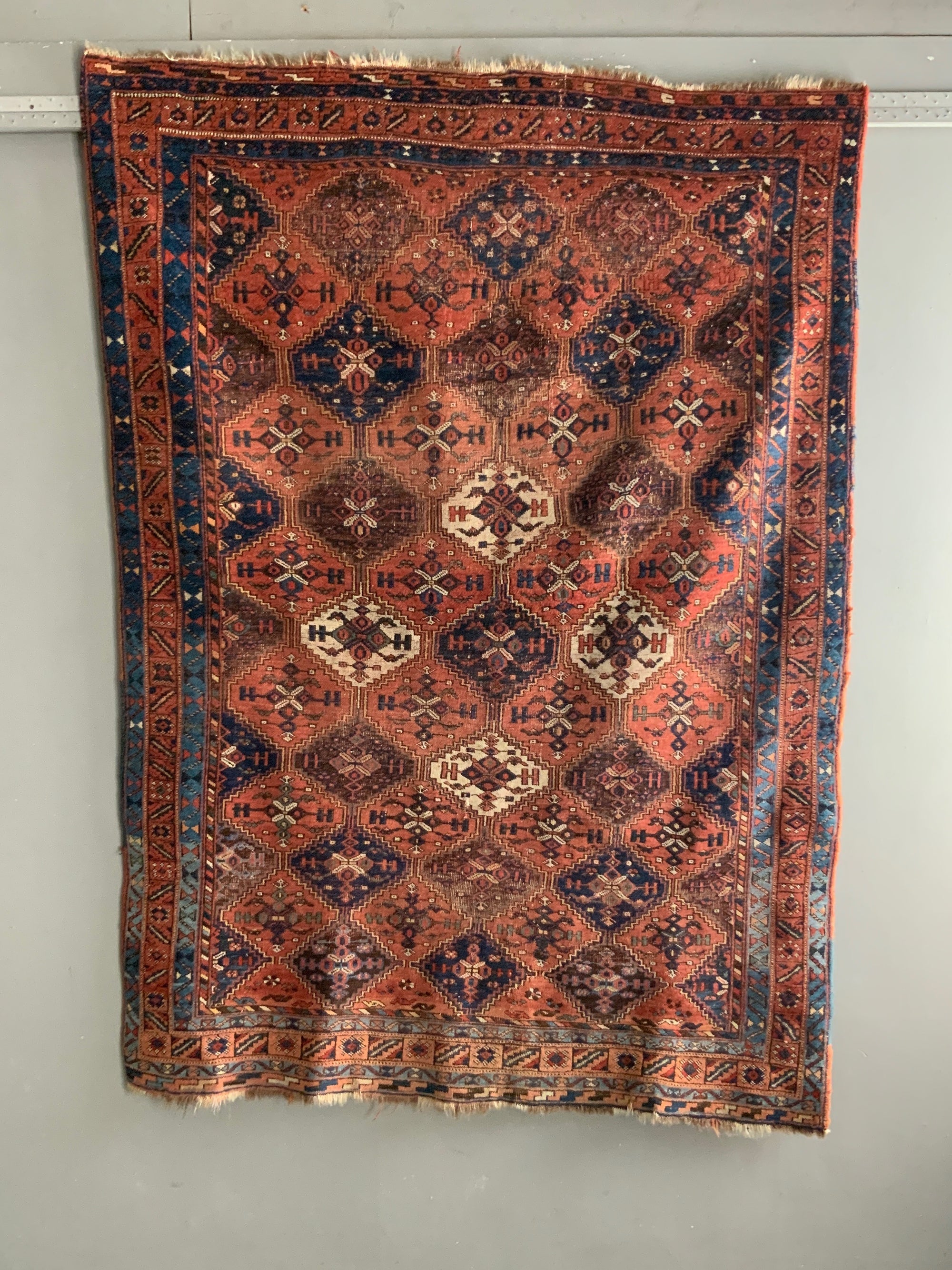 Afshar antique rug (197 x 144cm)