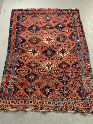 Afshar antique rug (197 x 144cm)