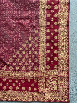 Sumatran antique Palembang ceremonial headcover (86 x 84cm)