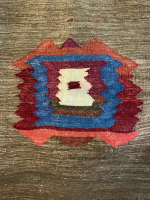 Semnan sofreh kilim (129 x 133cm)