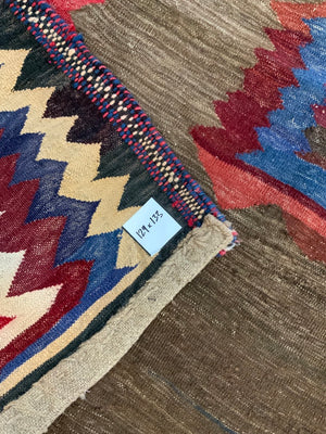 Semnan sofreh kilim (129 x 133cm)