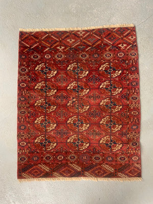 Turkmen Tekke antique small rug (120 x 96cm)
